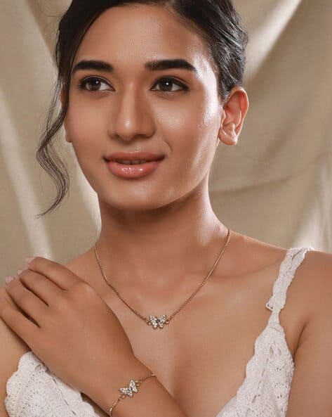 Jazz And Sizzle Women Gold-Plated Stone-Studded Necklace & Bracelet
