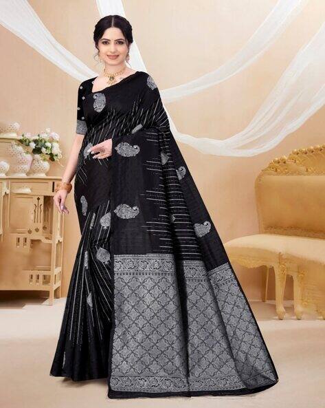 Nyrika Women Paisley Woven Saree with Contrast Border