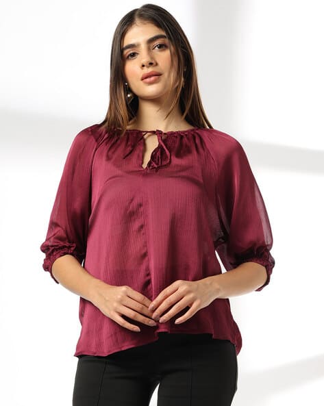 Women Regular Fit Top with Tie-Up