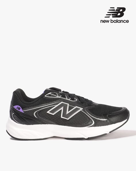 NEW BALANCE Women Amaste Running Shoes