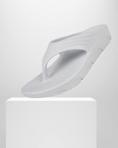 TRV Men Thong-Strap Flip-Flops