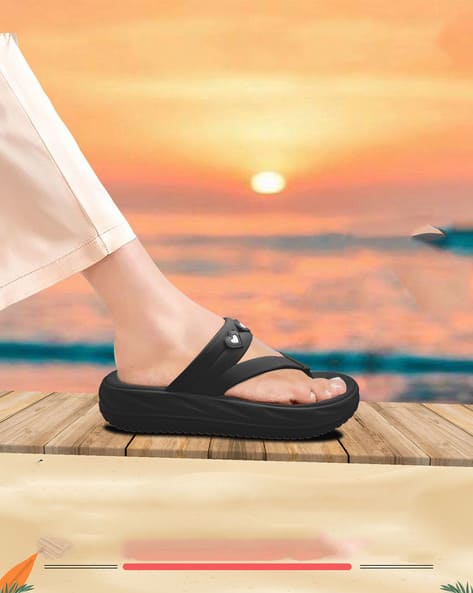 TRV Women Slip-On Toe-Ring Slippers