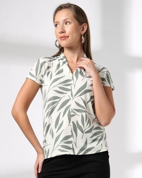 Women Leaf Print V-Neck Top