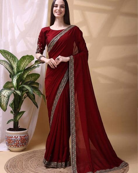 SVARAA Women Embroidered Saree with Scallop Border