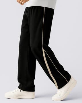 Men Mid-Rise Track Pants -image-3