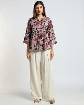 svrnaa by azorte Women Floral Print Regular Top-picture-14