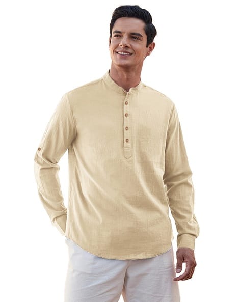 Men Slim Fit Short Kurta with Mandarin Collar