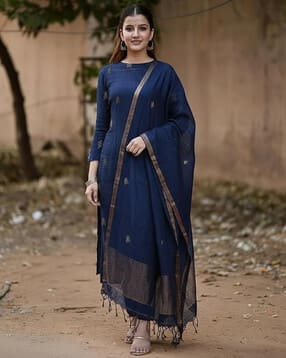 Women Straight Kurta Set-image-3