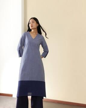 pink fort Women V-Neck A-Line Kurta-picture-37