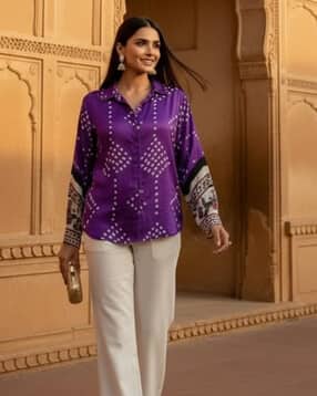 indie picks  Relaxed Fit Embroidery Shirt-picture-42