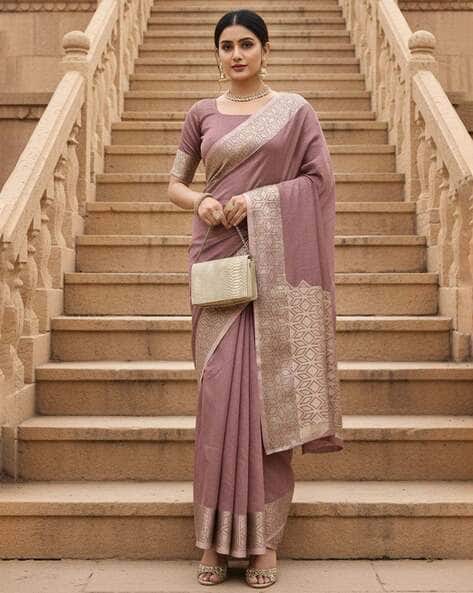 Nyrika Women Geometric Print Saree