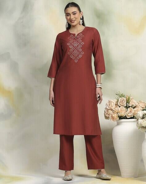 NAYAM BY LAKSHITA Women Embellished Straight Kurta with Pants