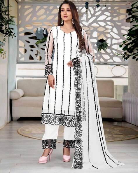 Nyrika Women Embroidery Straight Kurta Set