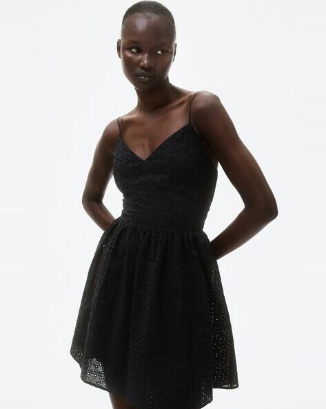 Buy Black Dresses for Women by H&M Online | Ajio.com