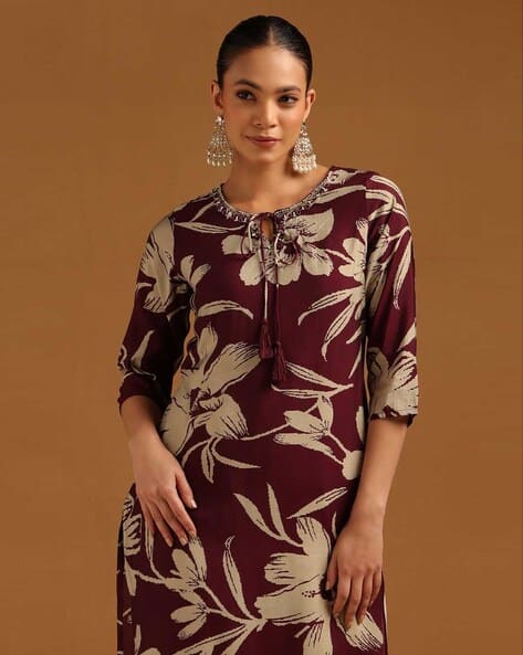 Women Floral Print Straight Kurta
