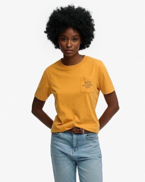 Vintage Prep Pocket Regular Fit T-Shirt