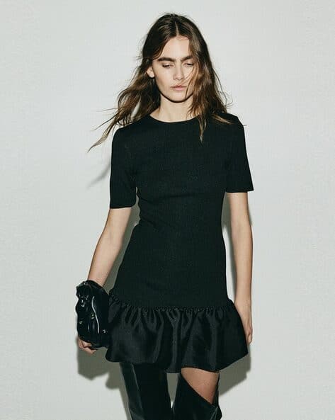 green emerald velvet dress H&M Divided Black Ribbed Knit Cut-Out Neck Short Sleeve Fit & Flare Dr   Brie