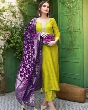 nyrika Women Embroidered Straight Kurta Set-picture-18