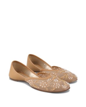 jm looks Women Embellished Juttis-picture-17