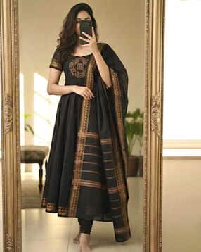 svaraa Women Ethnic Wear Kurta-picture-48