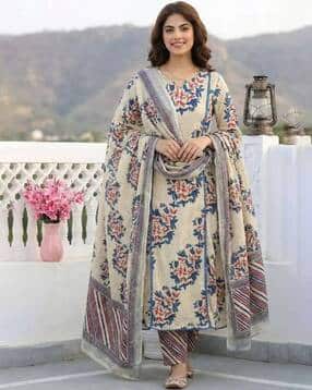 myrie Women Floral Straight Kurta Set-picture-37