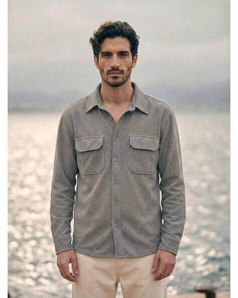 Buda Jeans Co Popcorn Textured Relaxed Fit Shirt with Flap Pockets