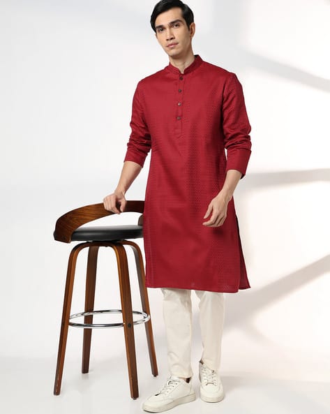 Men Collar-Neck Slim Fit Classic Kurta