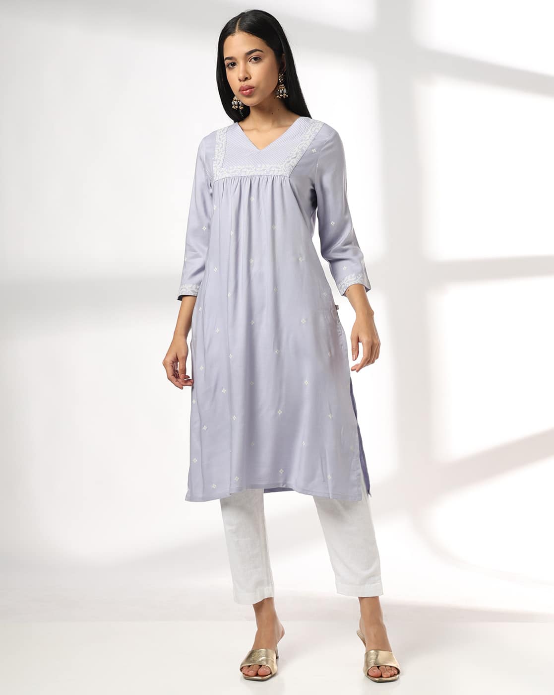 AVAASA MIX N' MATCH Women Embroidered V-Neck Straight Kurta For Women (Blue, L)