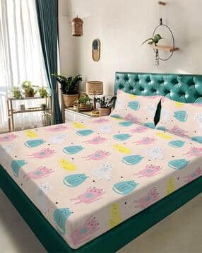250 TC Cartoon Print King-Size Bedsheet with Pillow Covers-image-39