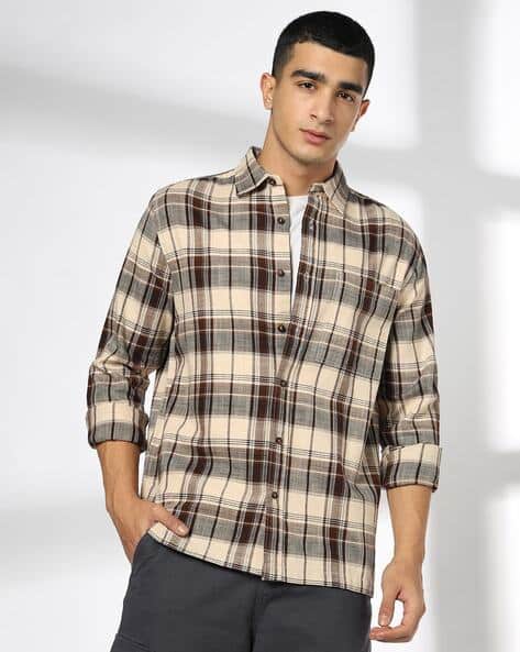 DNMX Men Checked Regular Fit Shirt with Patch Pocket Offers & Cashback