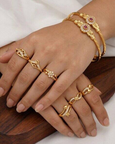 BRADO JEWELLERY Gold-Plated Flower Design Adjustable Rings and Bangle