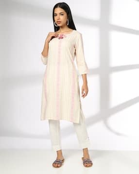 avaasa mix n' match Women Striped Straight Kurta with Neck Tie-Up-picture-36