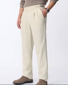 Men Relaxed Fit Pleated Trousers-image-6