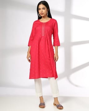 avaasa mix n' match Women Floral Print Pintucks Straight Kurta-picture-35