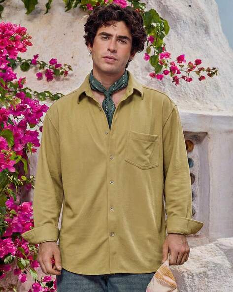 NEONOMAD Men Relaxed Fit Spread-Collar Shirt