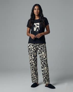 sweet dreams Women Graphic Print Cotton T-Shirt & Pyjamas Set-picture-19