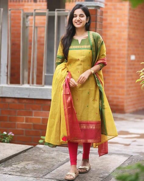 Nyrika Women Woven Straight Kurta Set