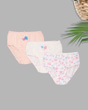 pantaloons junior Girls Printed Pack of 3 Briefs-picture-11