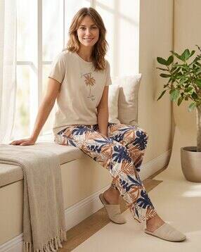 sweet dreams Women Printed T-Shirt & Pyjamas Set-picture-12