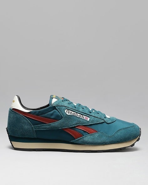 Reebok Men Casual Shoes with Synthetic Upper