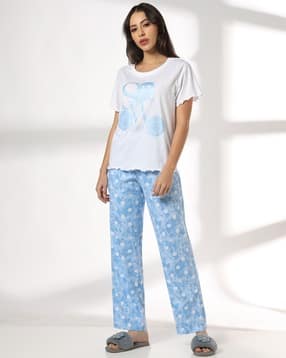 Women Printed Top and Pyjamas Set-image-31