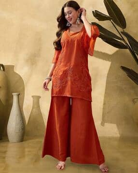 kvs fab Silk Blend Thread Embroidered  Suit Set-picture-7