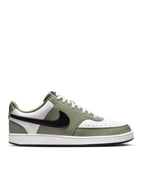 Men Court Vision Low Lace-Up  Sneakers