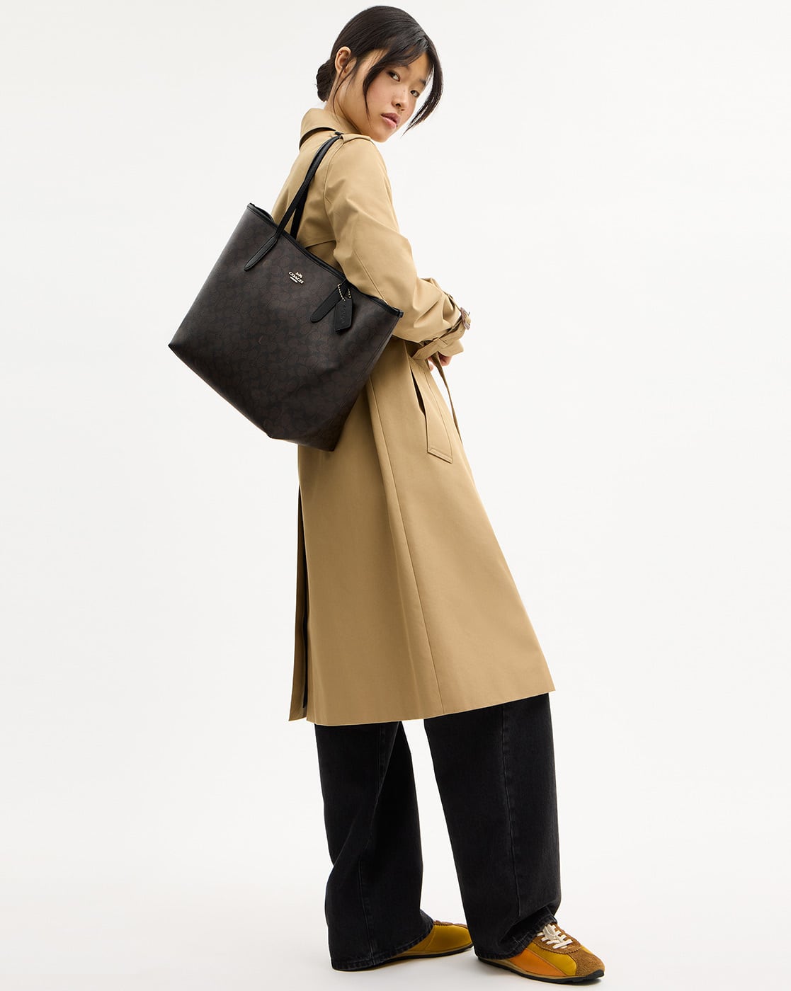 Buy Coach City Signature Canvas Tote Bag | Multi Color Women