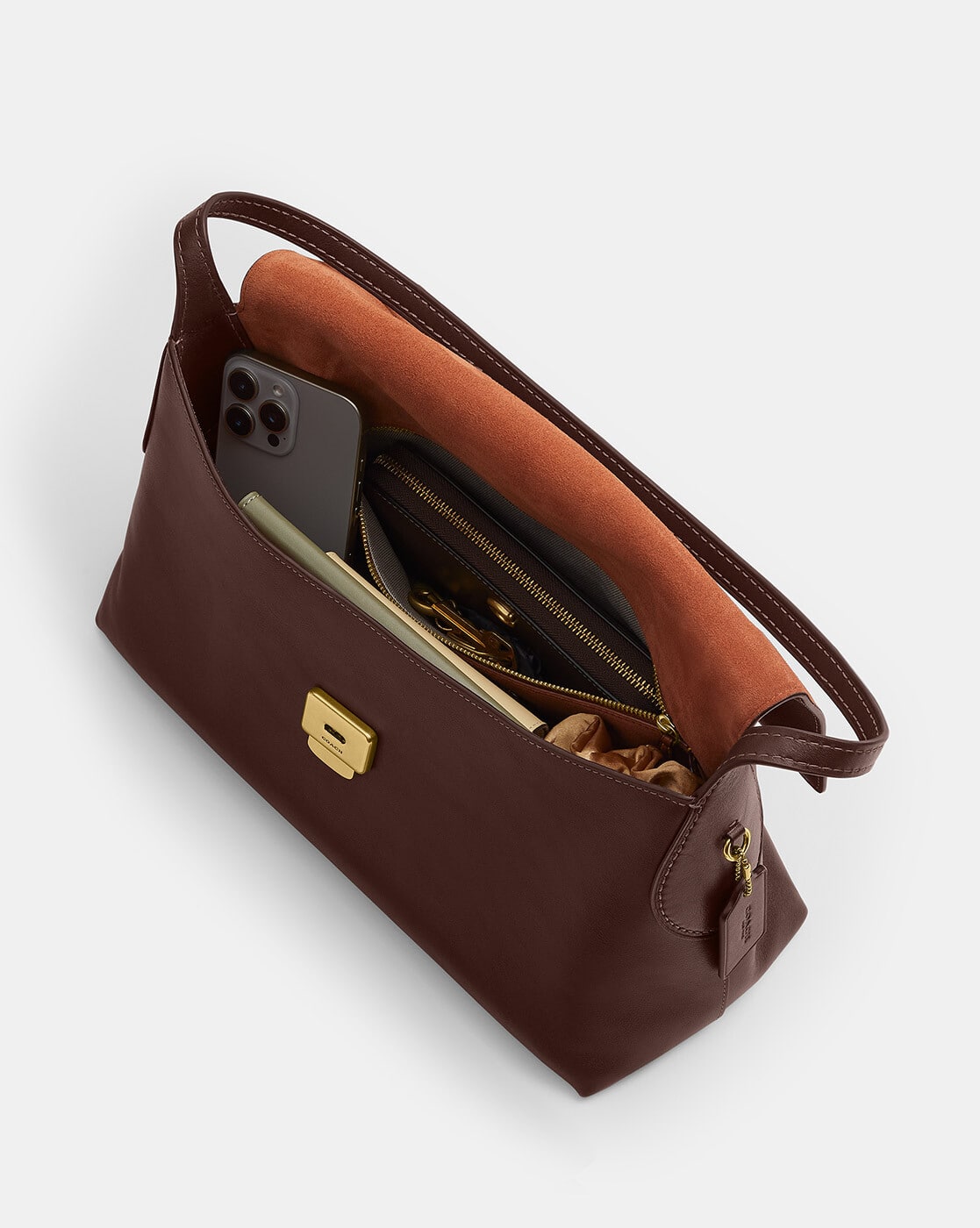 Buy Coach Chelsea Natural Grain Leather Shoulder Bag 36 | Brown