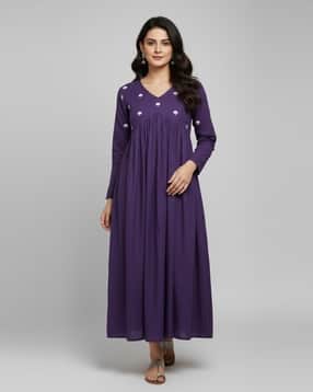 picknpick Women Embroidered Flared Kurta -picture-28