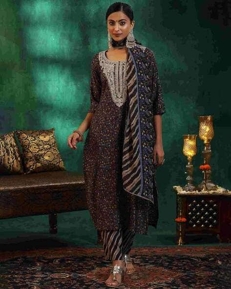 Gerua By Libas Women Embellished 3-Piece Straight Kurta Set