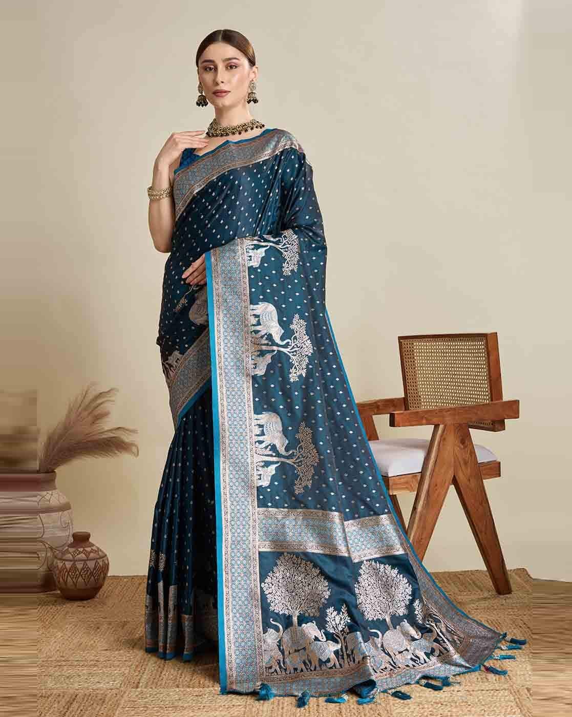 Fashionfricks Women Zari Weave Saree with Blouse Piece For Women (Green, FS)