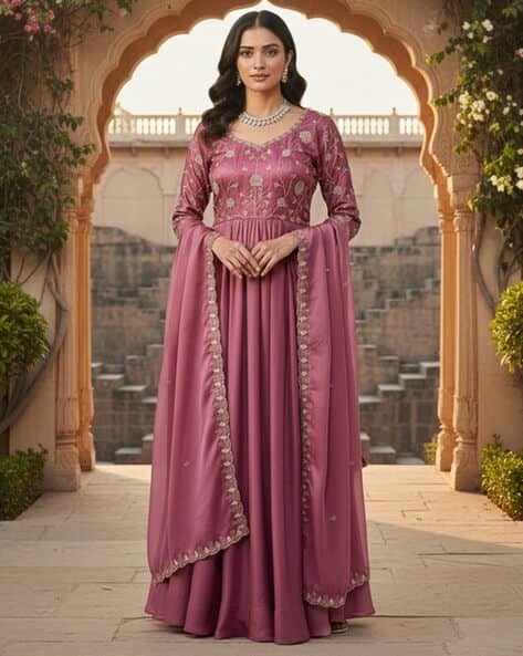 Nyrika Women Embroidered Anarkali Kurta Set