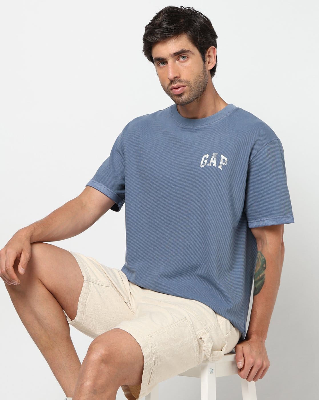 Men Short Sleeves Relaxed Fit Round-Neck T-Shirt